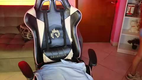 keeiity_moon online show from June 26, 10:48 pm