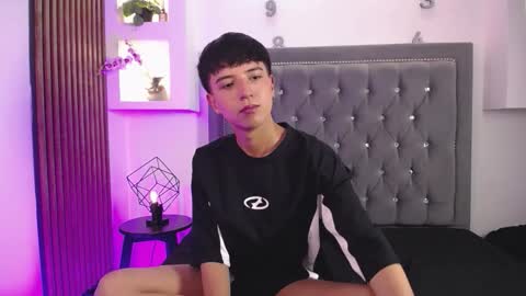 nico online show from February 6, 1:03 pm