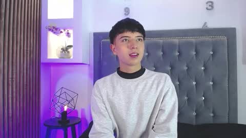 nico online show from February 7, 1:14 pm