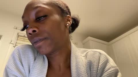 Keephimcum69me online show from November 29, 10:17 pm