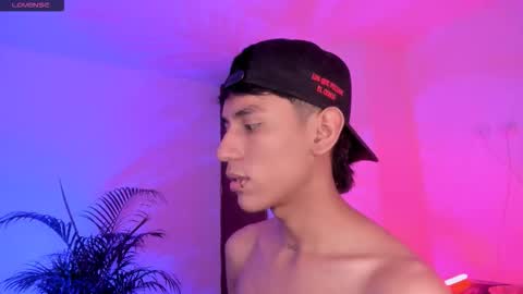 Alejandro Gonzalez online show from October 2, 6:34 am