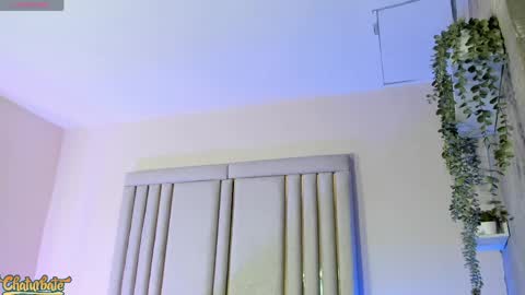 keirahartz online show from March 30, 11:43 am