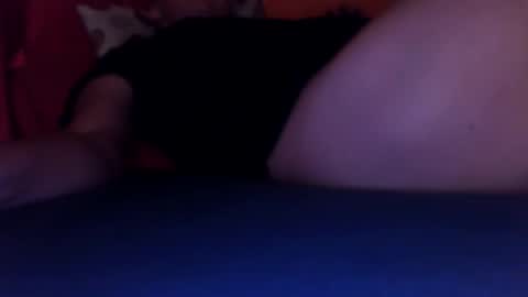 kekszem1 online show from May 3, 11:22 pm