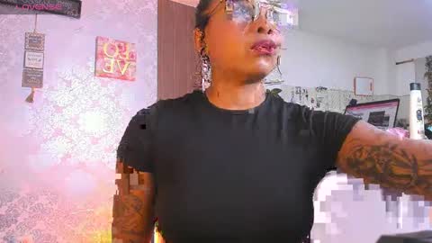 kelly__thomson online show from September 19, 11:08 pm