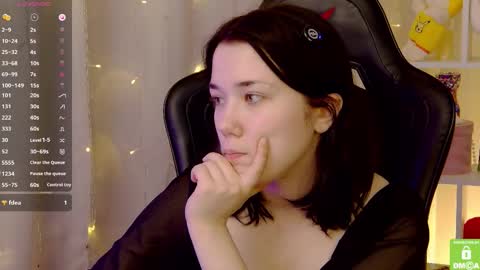 Kelly online show from March 17, 12:43 pm