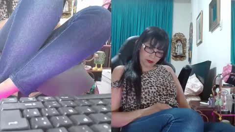 KELLY online show from September 23, 10:49 pm