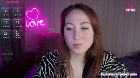 kellycrystall online show from November 7, 4:48 am