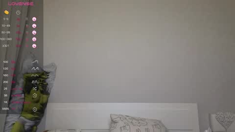 Princess Kelly online show from March 13, 9:40 pm