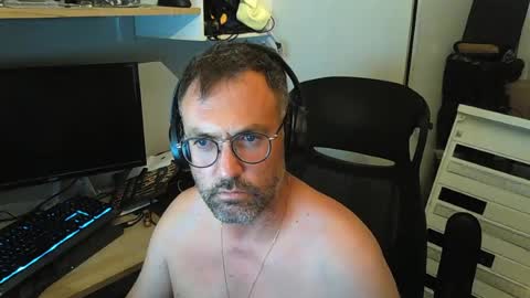 kelvin06133 online show from July 12, 10:02 pm