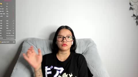 Snapshot of kendalgrey01 chatting on March 6, 3:35 pm Kendal online show from March 6, 3:35 pm