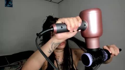 Kendal online show from January 12, 2:24 pm