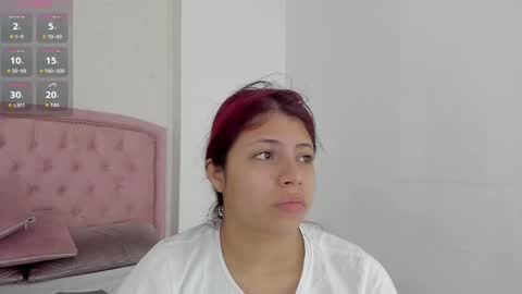 Kendall online show from October 2, 4:44 am