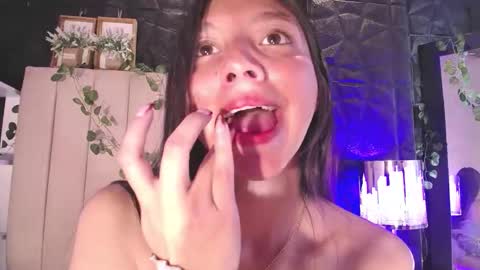 kendall_saenz online show from October 30, 9:15 pm