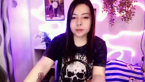 kendall_snow online show from July 2, 5:18 pm