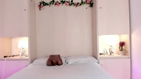 Kendal online show from April 18, 11:56 am