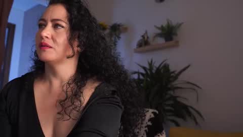 kendally_ online show from December 22, 12:56 pm