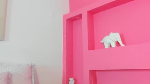 Kendal online show from October 2, 4:55 am