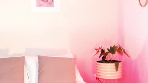 Kendall Anne online show from March 11, 12:52 pm