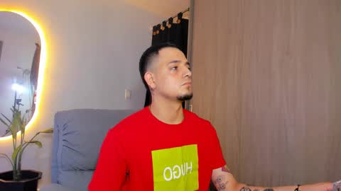 kendel_dimitri online show from February 23, 5:01 am