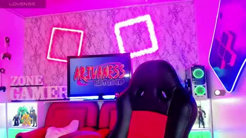 Kendra Bailey online show from February 4, 1:45 am