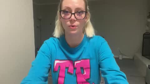 kendrakbadd online show from January 18, 5:38 am