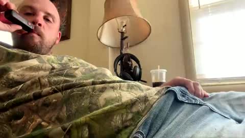 kepkon00 online show from March 29, 7:26 pm