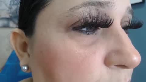 K E R L Y online show from February 15, 1:10 pm