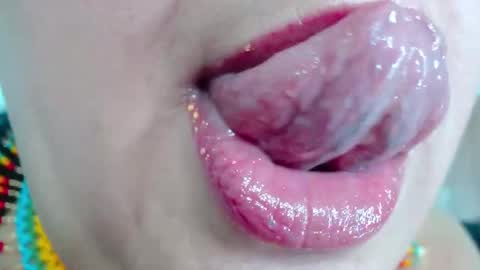 K E R L Y online show from February 26, 4:21 pm