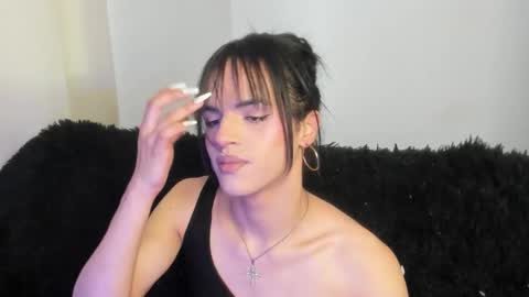 Kerly online show from October 20, 8:14 pm