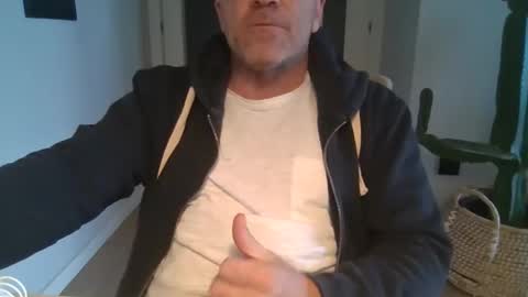 Anton online show from February 9, 7:34 am