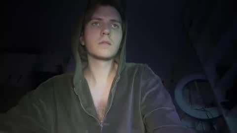 Kero online show from March 4, 9:32 pm