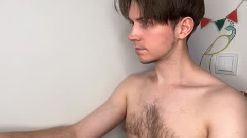 Kero online show from February 5, 7:50 pm