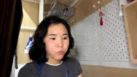 Jenny  online show from May 30, 9:08 am