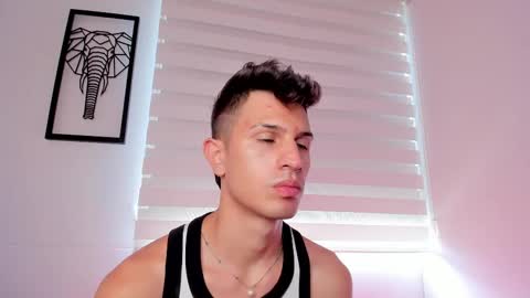 Snapshot of kevin_ahs1 chatting on February 24, 2:58 pm Kevin Ahs online show from February 24, 2:58 pm