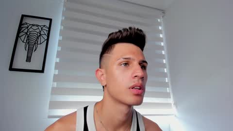 Snapshot of kevin_ahs1 chatting on February 6, 3:20 pm Kevin Ahs online show from February 6, 3:20 pm