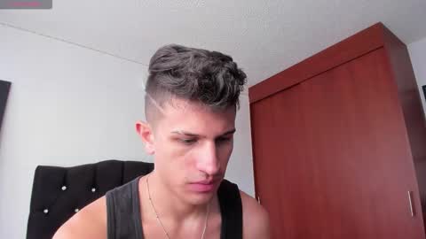 Snapshot of kevin_ahs1 chatting on September 10, 5:47 pm Kevin Ahs online show from September 10, 5:47 pm