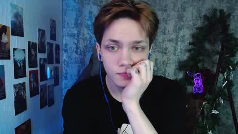 Kevin online show from February 1, 4:42 am