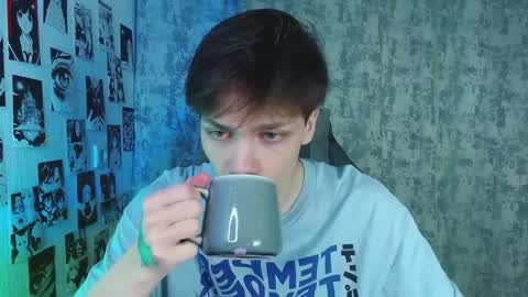 Kevin online show from October 13, 4:58 am