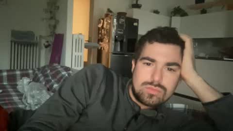 kevinpillobello online show from January 6, 9:46 am