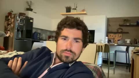 kevinpillobello online show from April 14, 4:32 pm