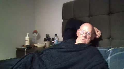 kevlooking4sez online show from July 9, 12:58 am