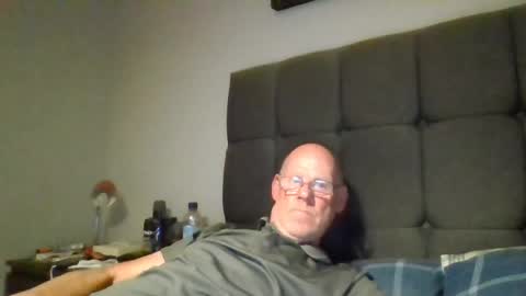 kevlooking4sez online show from June 21, 11:55 pm