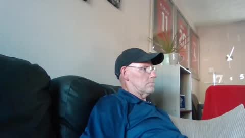 kevlooking4sez online show from July 12, 5:05 pm