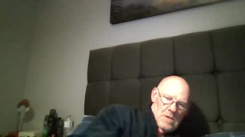 kevlooking4sez online show from June 3, 11:32 pm