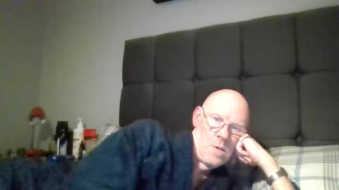 kevlooking4sez online show from November 14, 12:13 am