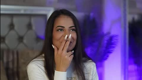 keylaconner online show from October 14, 3:53 am