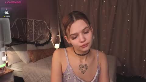 Kiana online show from December 23, 5:46 am