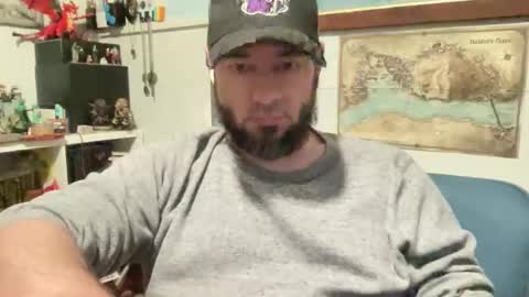 kicker_of_elves online show from November 9, 1:47 pm