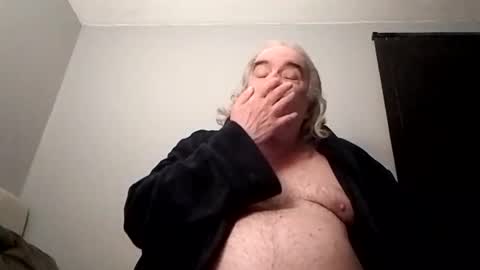 KICKINME online show from March 8, 6:37 pm