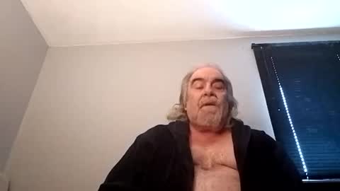 KICKINME online show from March 9, 2:54 pm